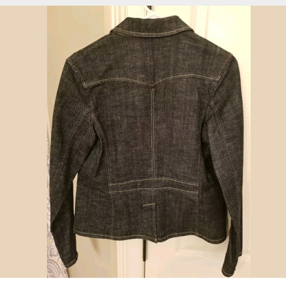 Eddie Bauer denim jacket - Picture 2 of 5